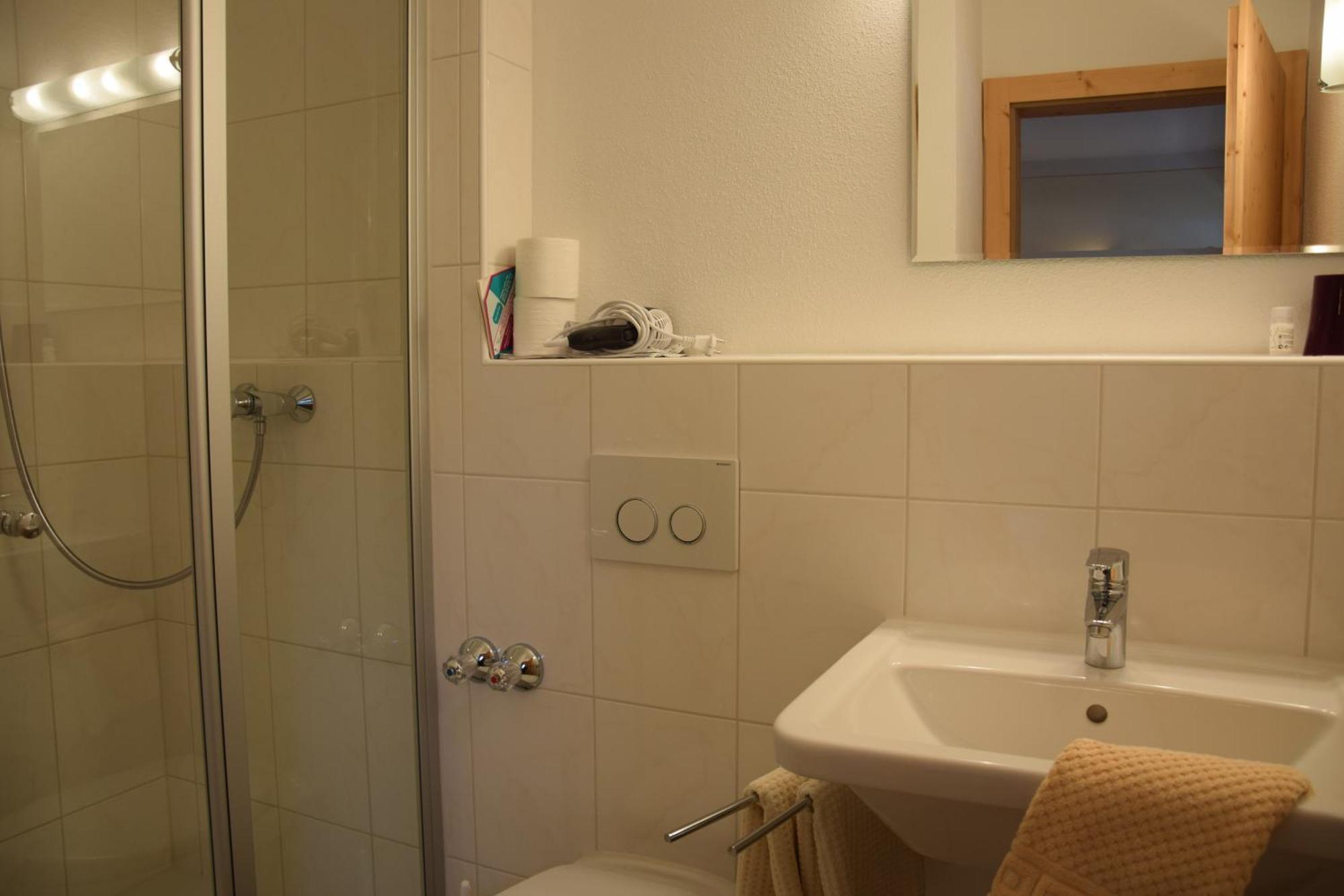 Angerberg  Hotel Kraftquelle Schlossblick חדר תמונה
