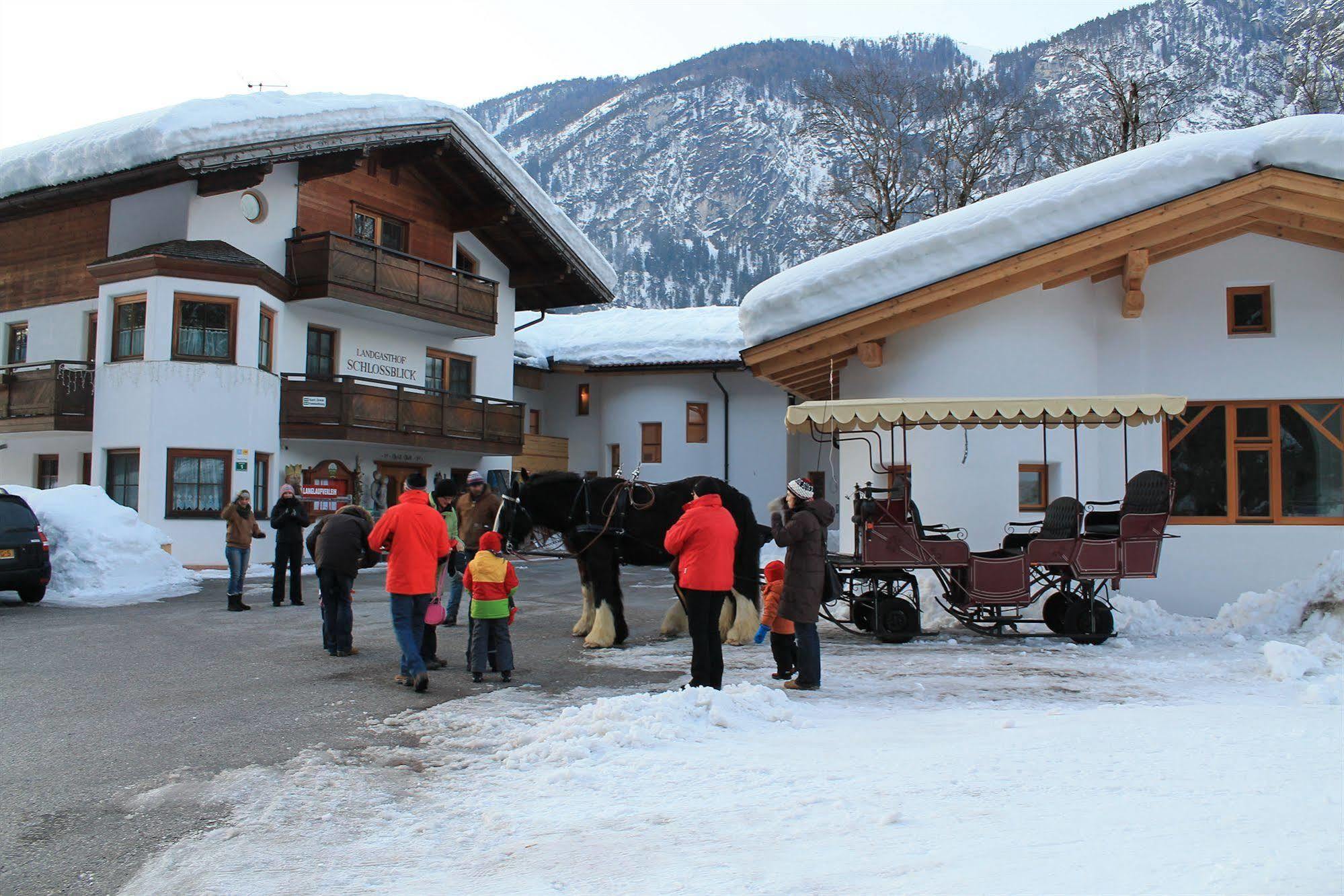 Angerberg  Hotel Kraftquelle Schlossblick מראה חיצוני תמונה
